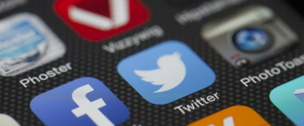 5-social-media-trends-2023-1200x500-1-1