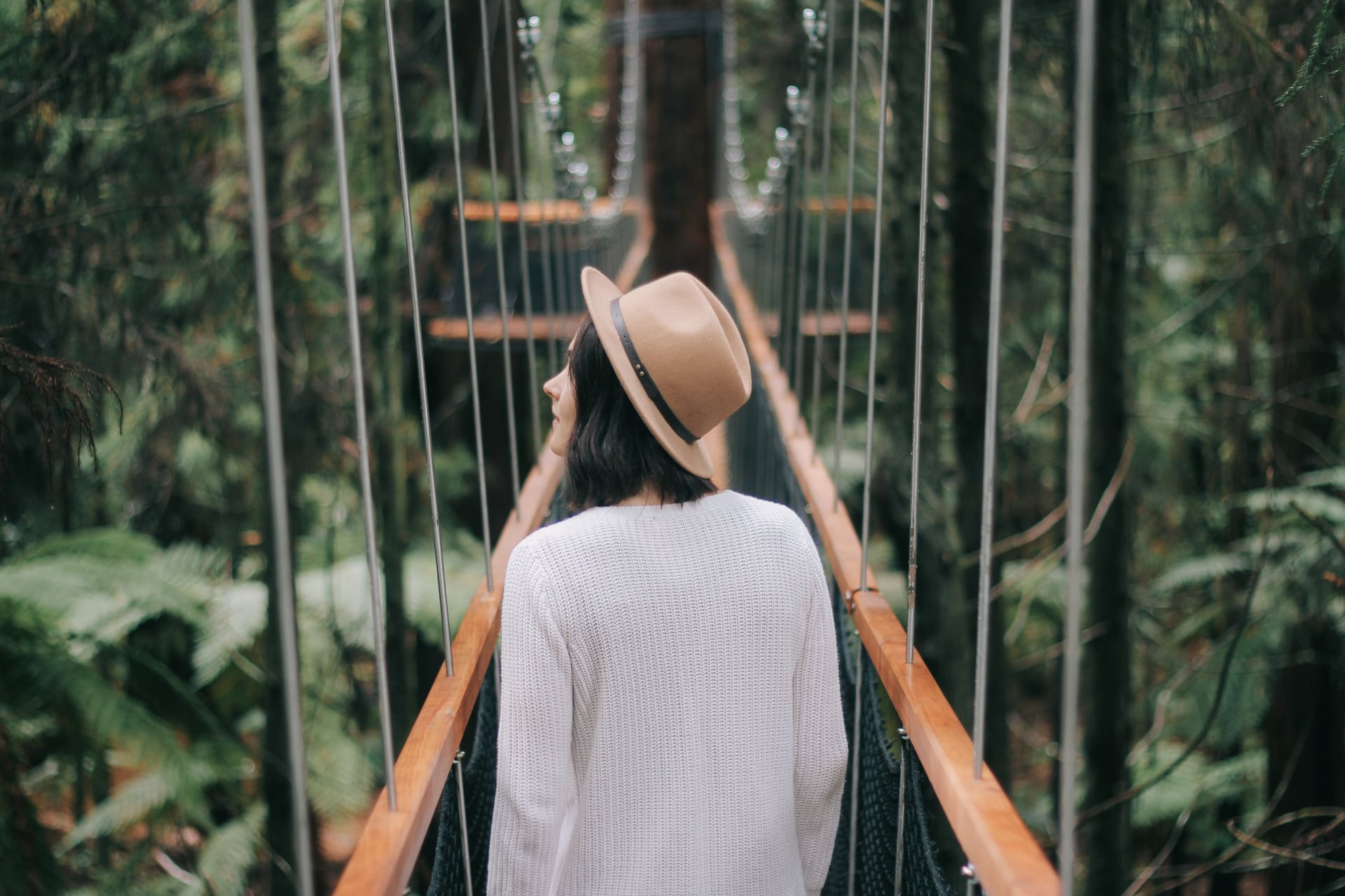 aaron birch x QZ9uJHIh4 unsplash